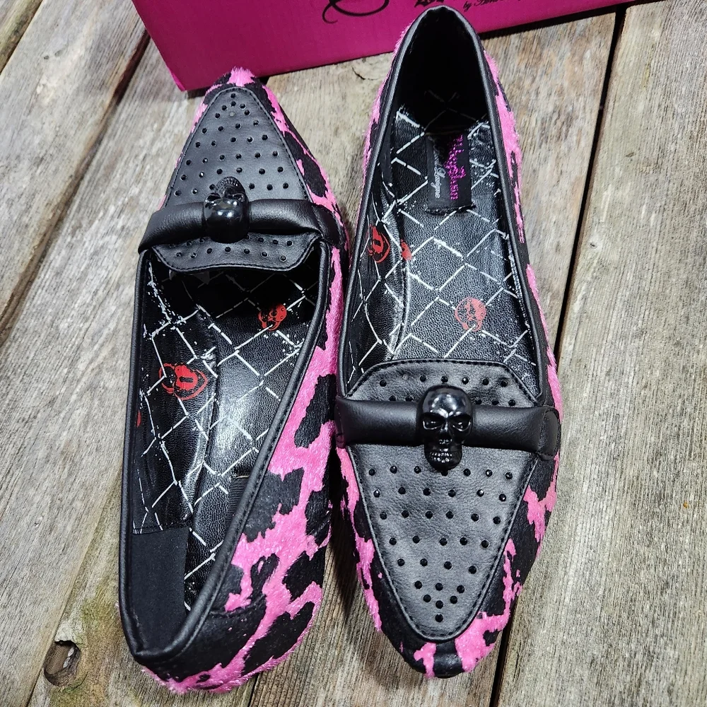 Abbey Dawn by Avril Lavigne Rebel Yell Punk Flattie in Hot Pink, skull - Picture 2 of 15